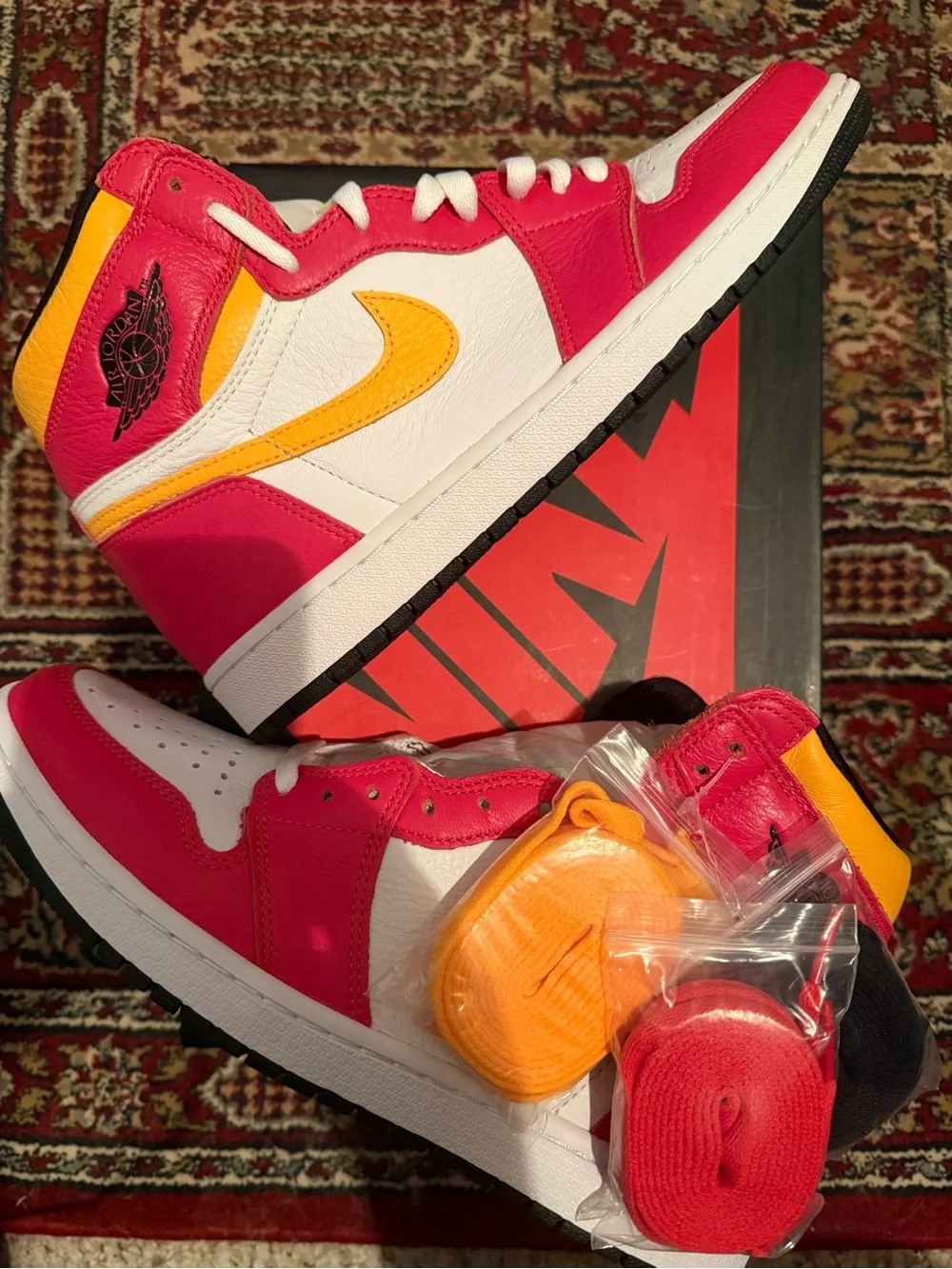 Jordan 1 Retro High OG Light Fusion Red, White & Yellow